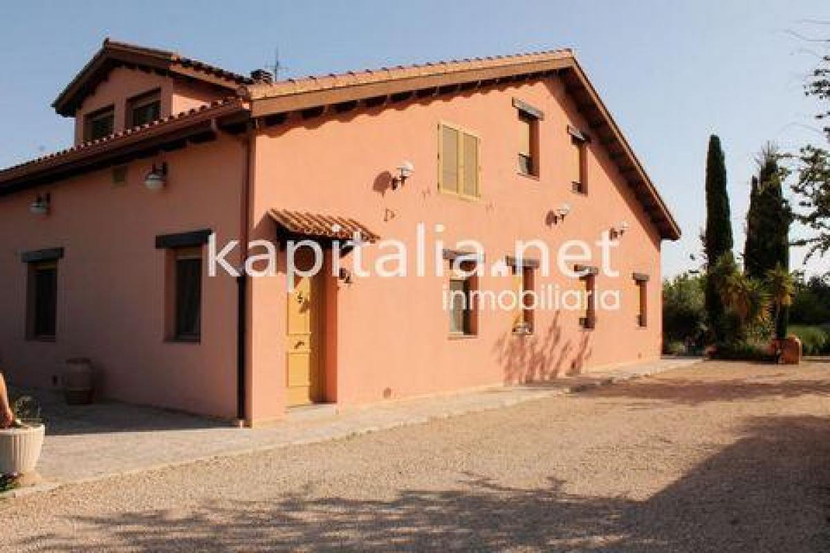 Picture of Home For Sale in Albaida, Valencia, Spain