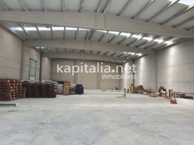 Industrial For Sale in Ontinyent, Spain