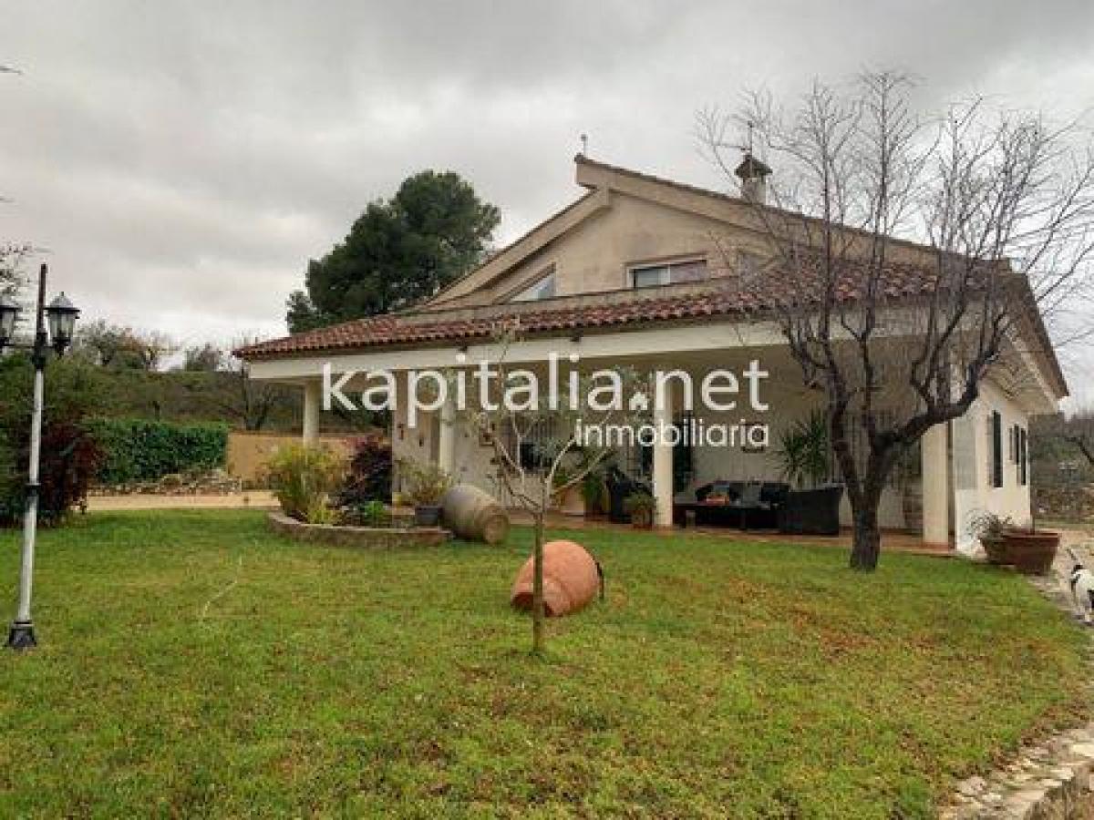 Picture of Home For Sale in Ontinyent, Valencia, Spain