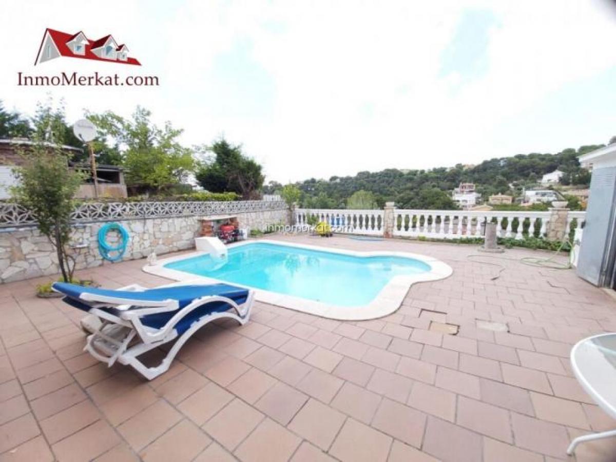 Picture of Home For Sale in Lloret De Mar, Girona, Spain
