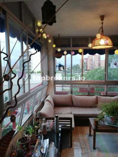Apartment For Sale in Alicante, Spain