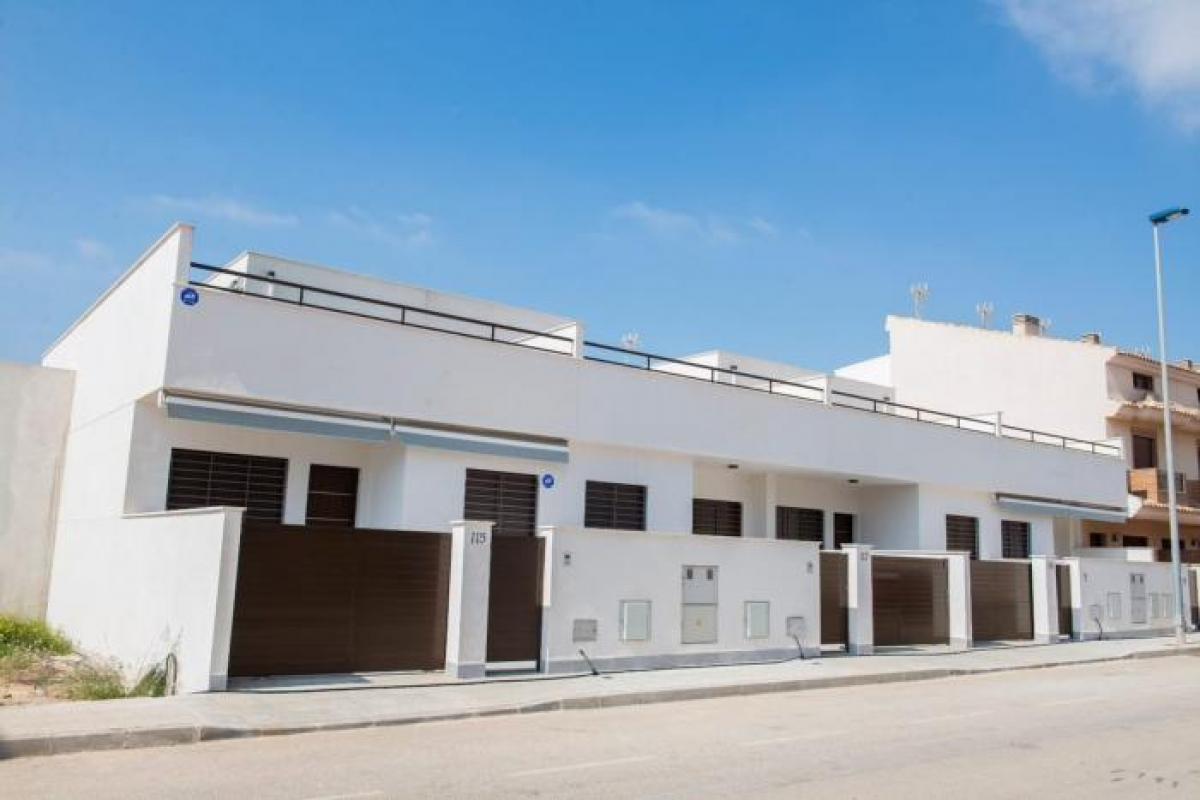 Picture of Home For Sale in San Pedro Del Pinatar, Alicante, Spain