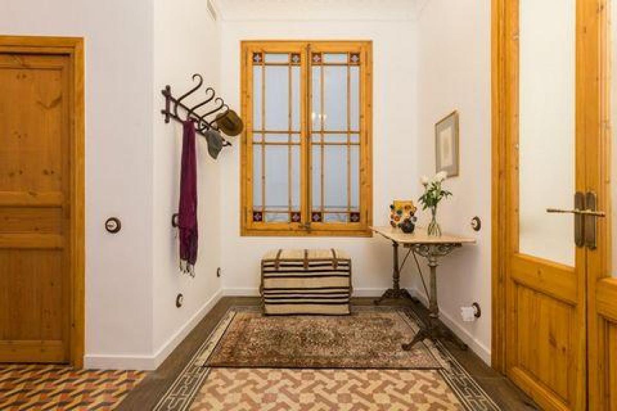 Picture of Condo For Sale in Barcelona, Barcelona, Spain