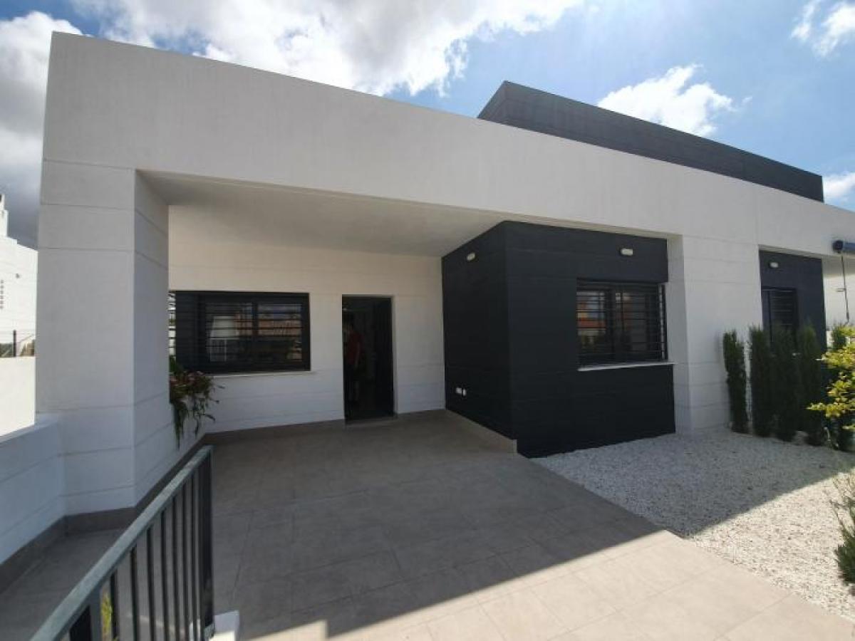 Picture of Villa For Sale in Busot, Alicante, Spain