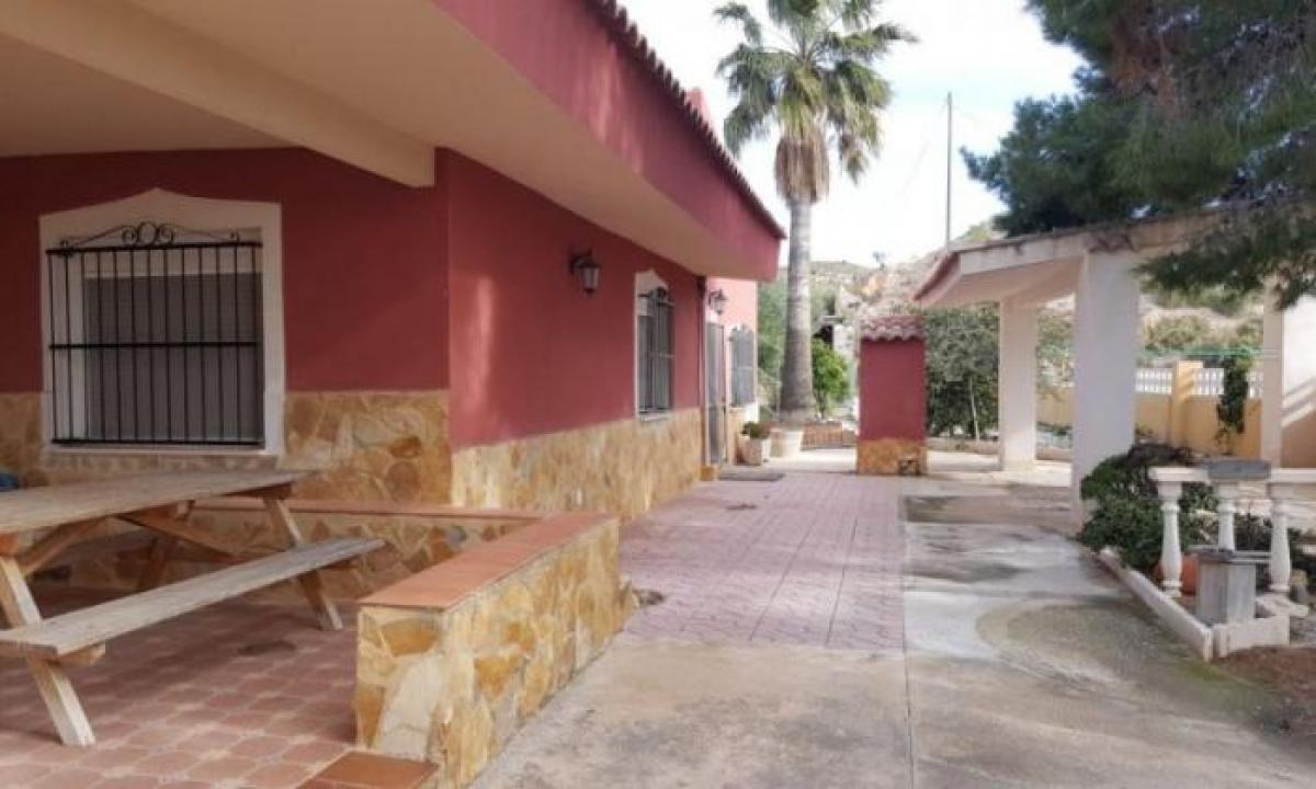 Picture of Villa For Sale in Crevillente, Alicante, Spain