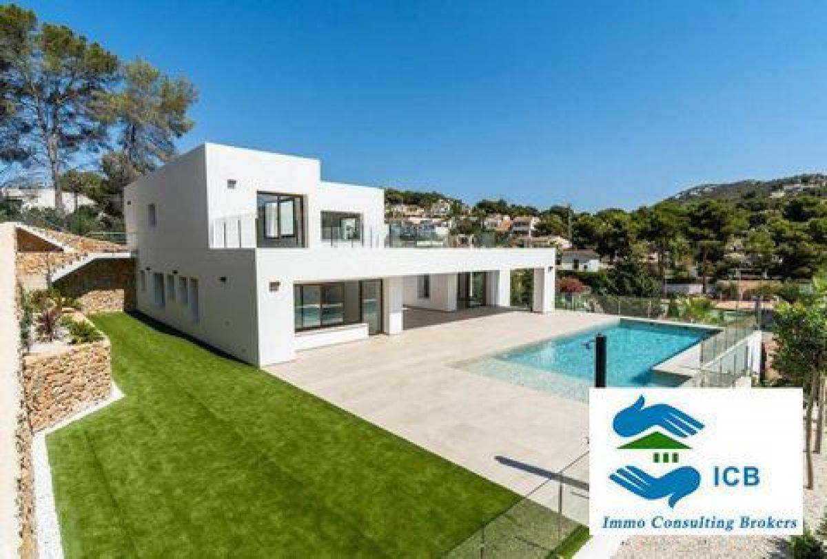 Picture of Home For Sale in Moraira, Alicante, Spain