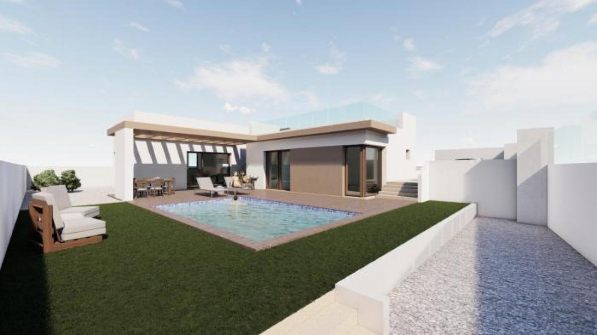 Picture of Villa For Sale in La Marina, Alicante, Spain