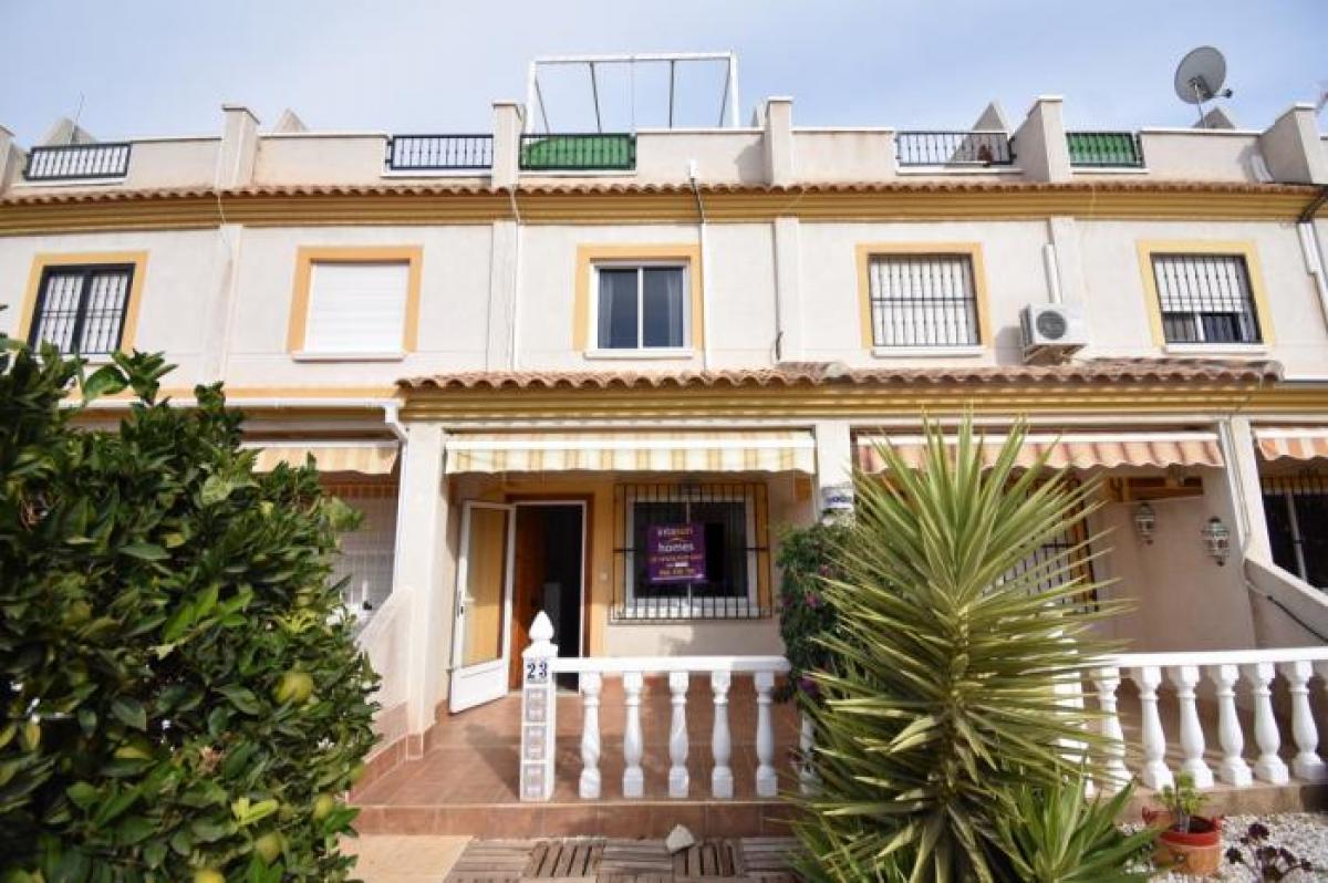 Picture of Home For Sale in Algorfa, Alicante, Spain