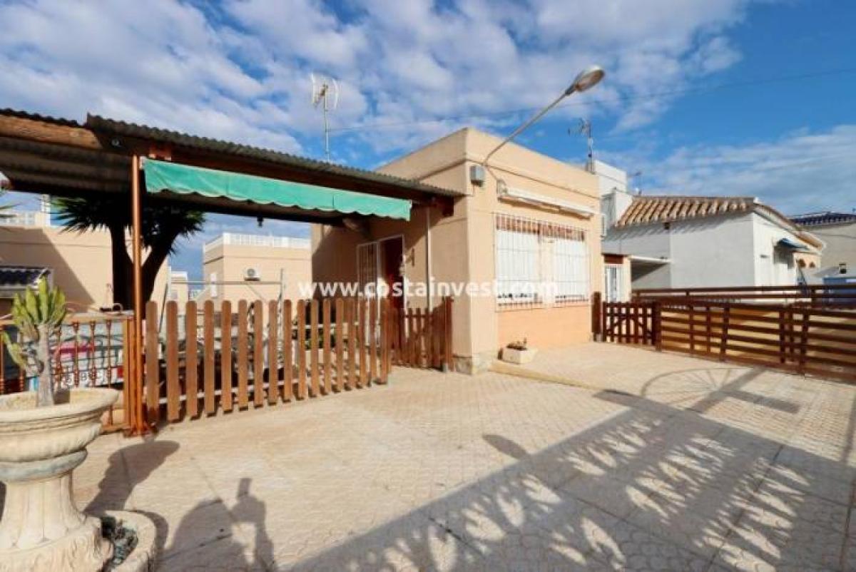 Picture of Bungalow For Sale in San Miguel De Salinas, Alicante, Spain