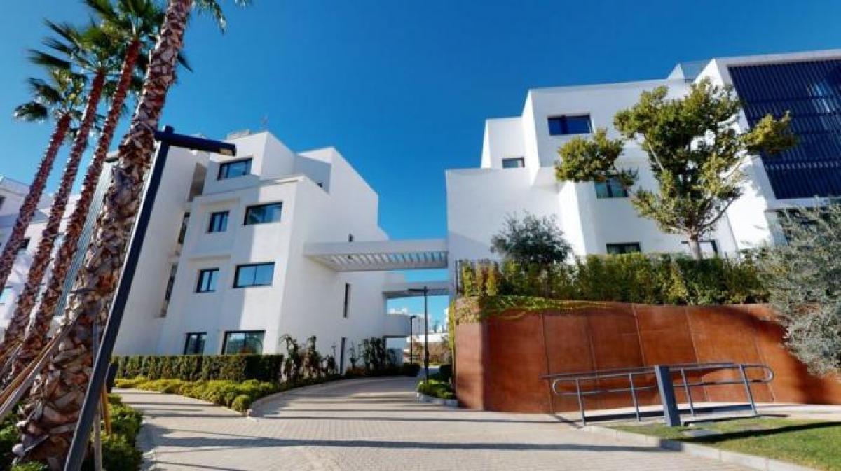 Picture of Apartment For Sale in Fuengirola, Malaga, Spain