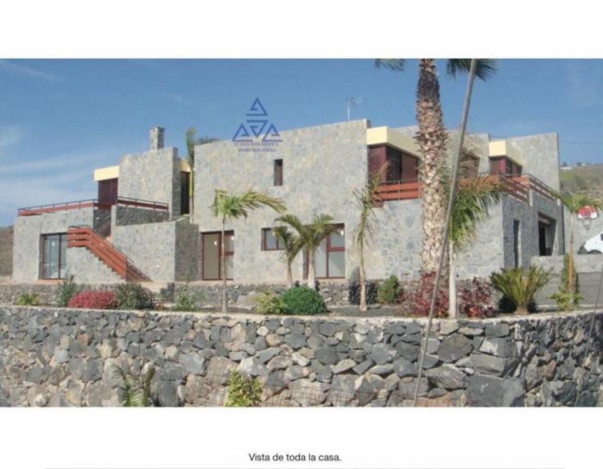 Picture of Home For Sale in Taucho, Tenerife, Spain