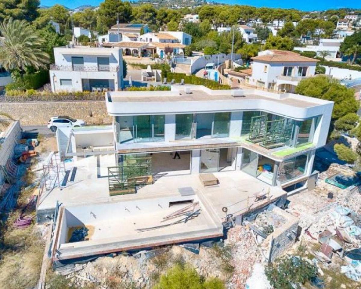 Picture of Villa For Sale in Benissa Costa, Alicante, Spain