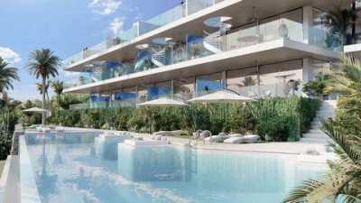 Condo For Sale in Fuengirola, Spain