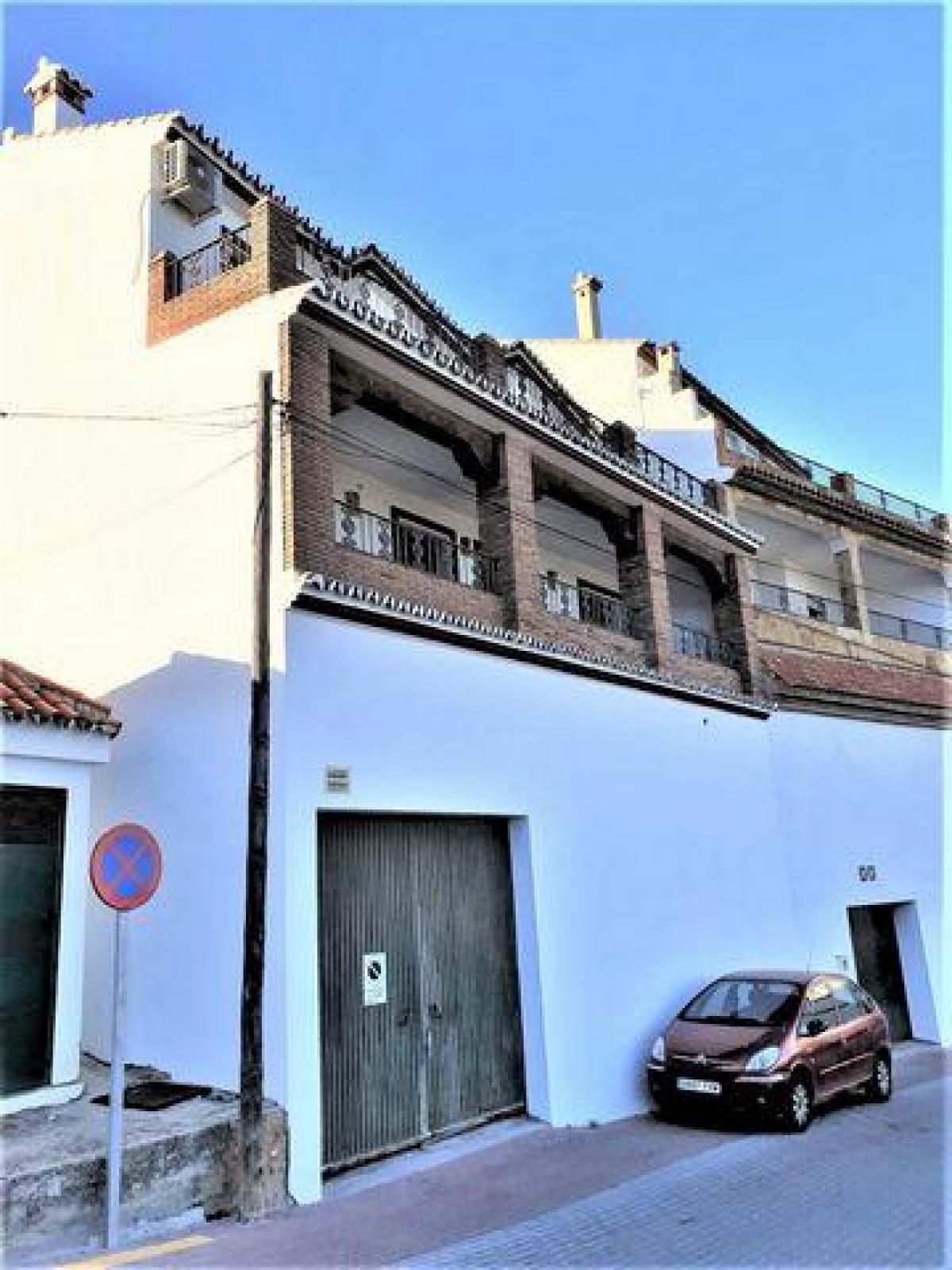 Picture of Home For Sale in Ojen, Malaga, Spain