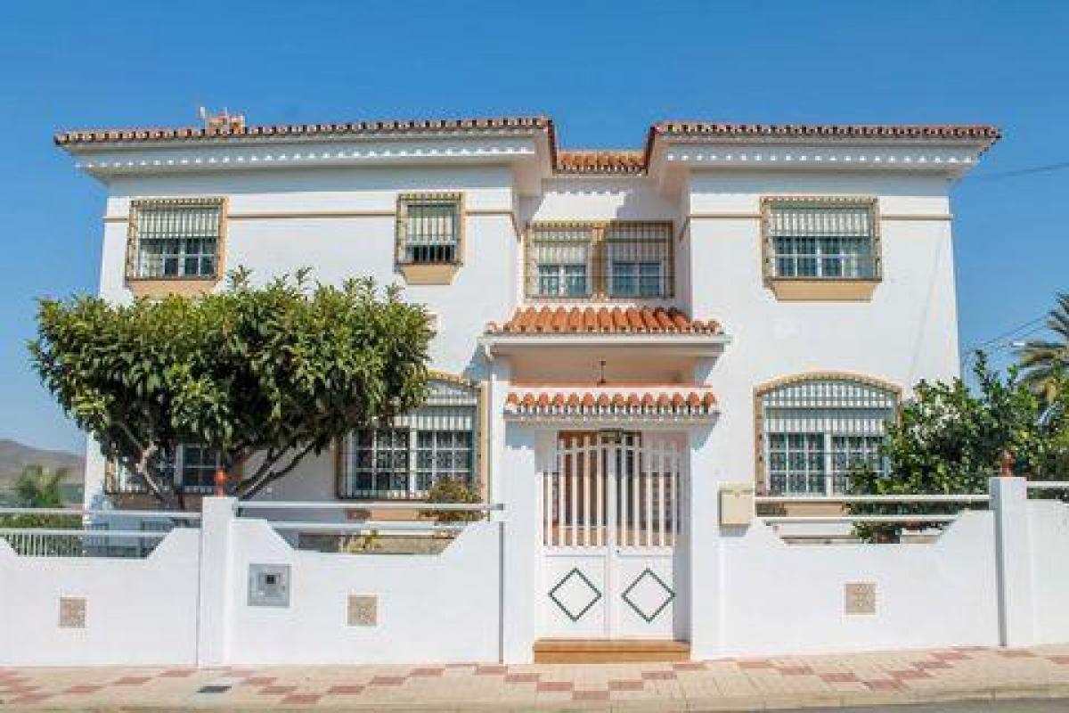 Picture of Villa For Sale in Alhaurin de la Torre, Malaga, Spain