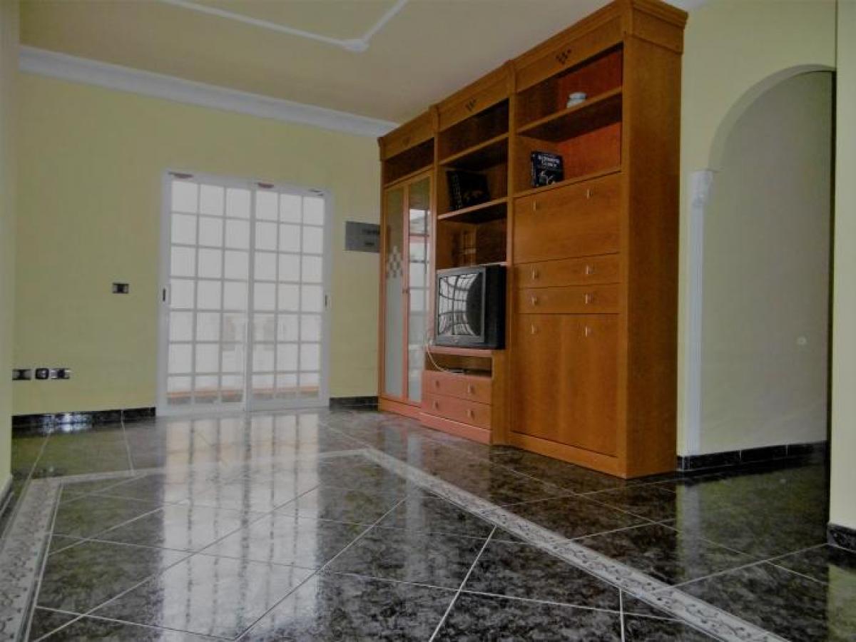 Picture of Apartment For Sale in Santa Cruz De Tenerife, Tenerife, Spain