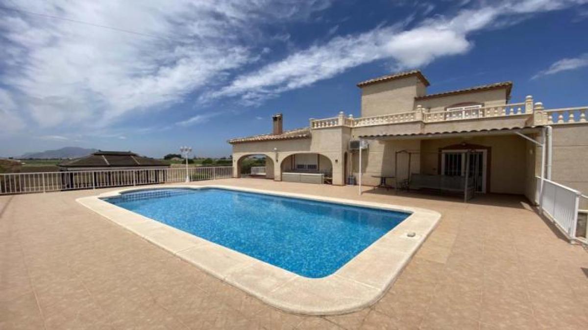 Picture of Villa For Sale in Catral, Alicante, Spain