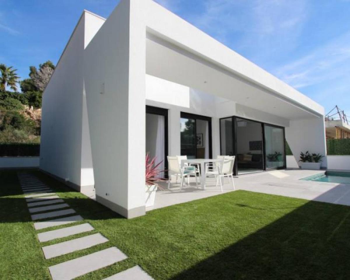 Picture of Villa For Sale in Pinar De Campoverde, Alicante, Spain