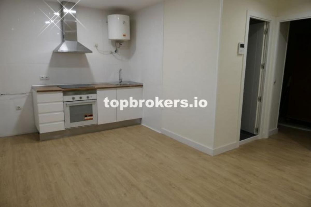 Picture of Apartment For Sale in Oviedo, Asturias, Spain