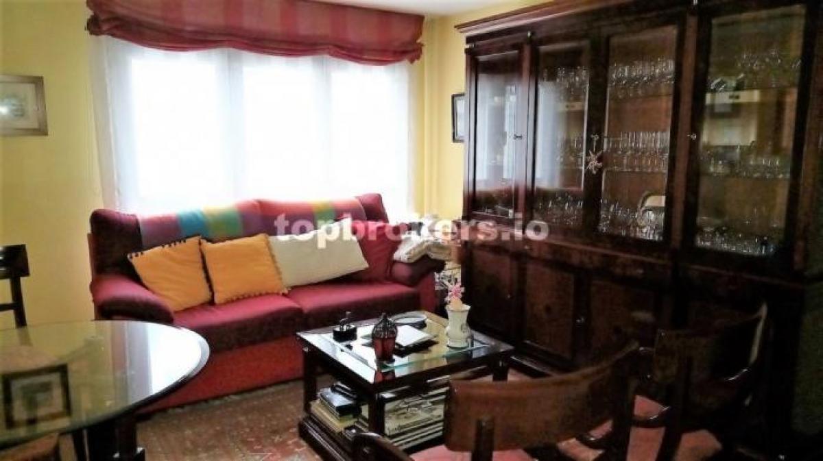 Picture of Apartment For Sale in Oviedo, Asturias, Spain