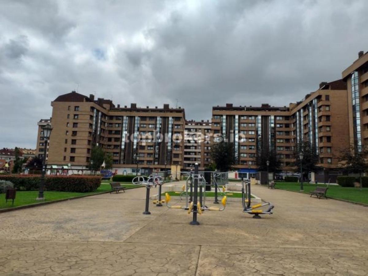 Picture of Apartment For Sale in Oviedo, Asturias, Spain