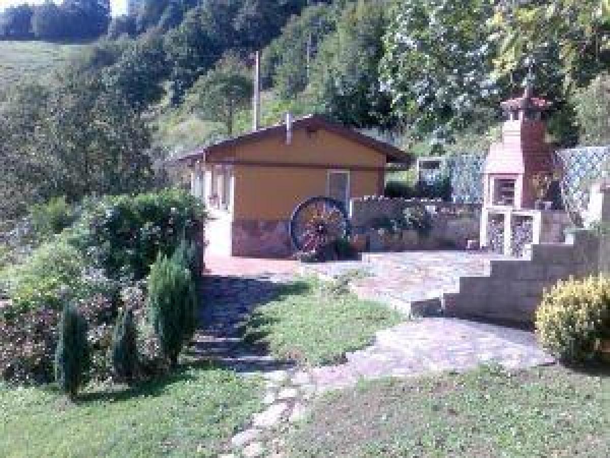 Picture of Home For Sale in Pintoria, Asturias, Spain