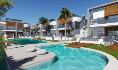 Bungalow For Sale in Guardamar Del Segura, Spain