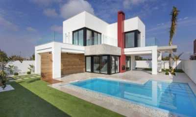 Villa For Sale in Los Alcazares, Spain