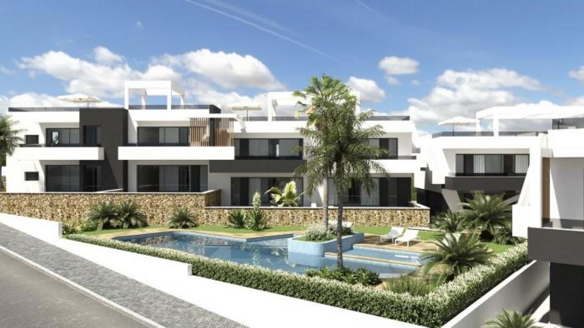 Picture of Bungalow For Sale in Orihuela Costa, Alicante, Spain