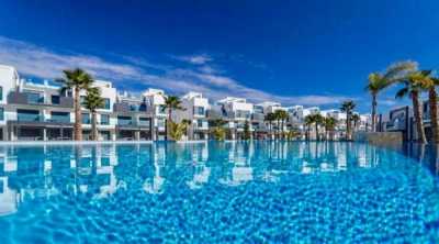 Bungalow For Sale in Guardamar Del Segura, Spain