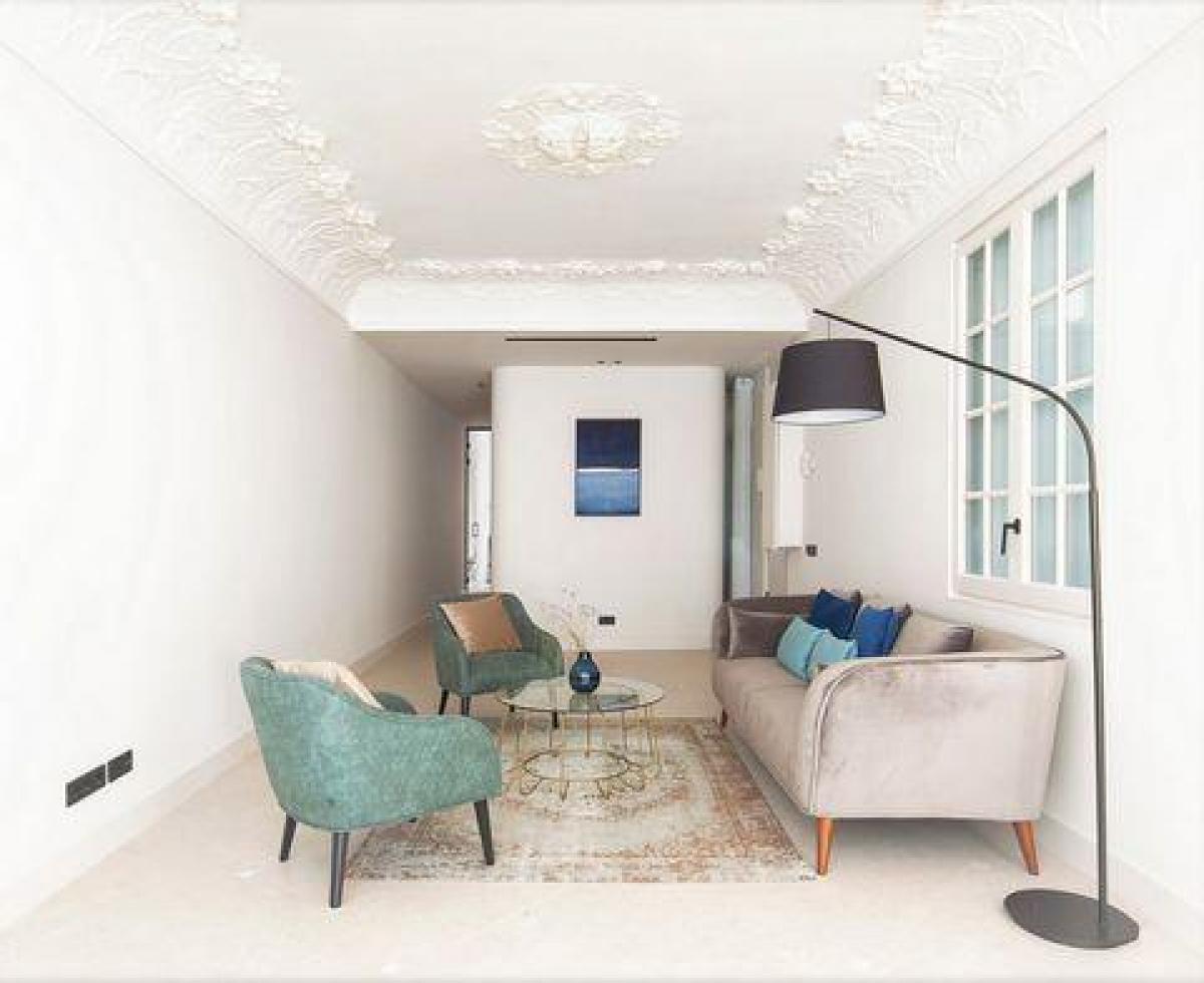 Picture of Condo For Sale in Barcelona, Barcelona, Spain