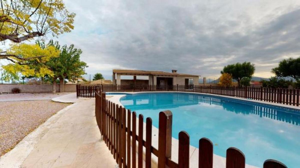 Picture of Villa For Sale in La Romana, Alicante, Spain