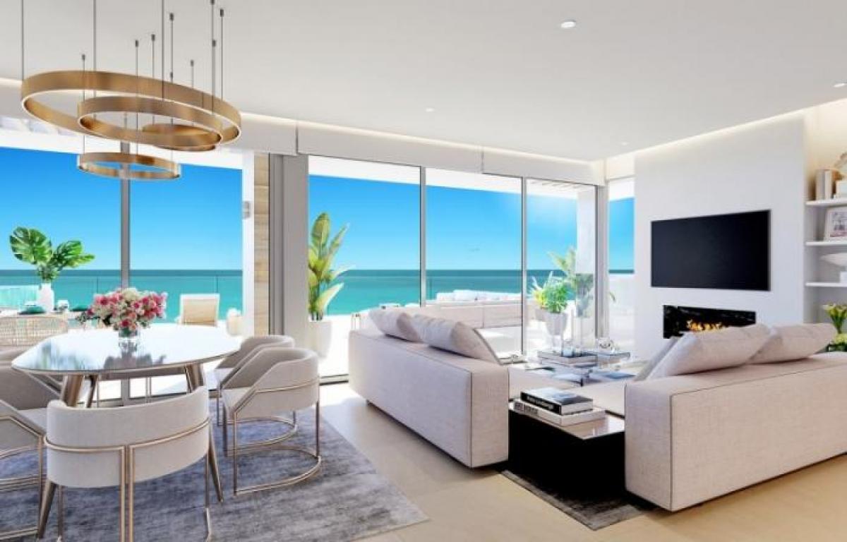 Picture of Apartment For Sale in La Alcaidesa, Cadiz, Spain