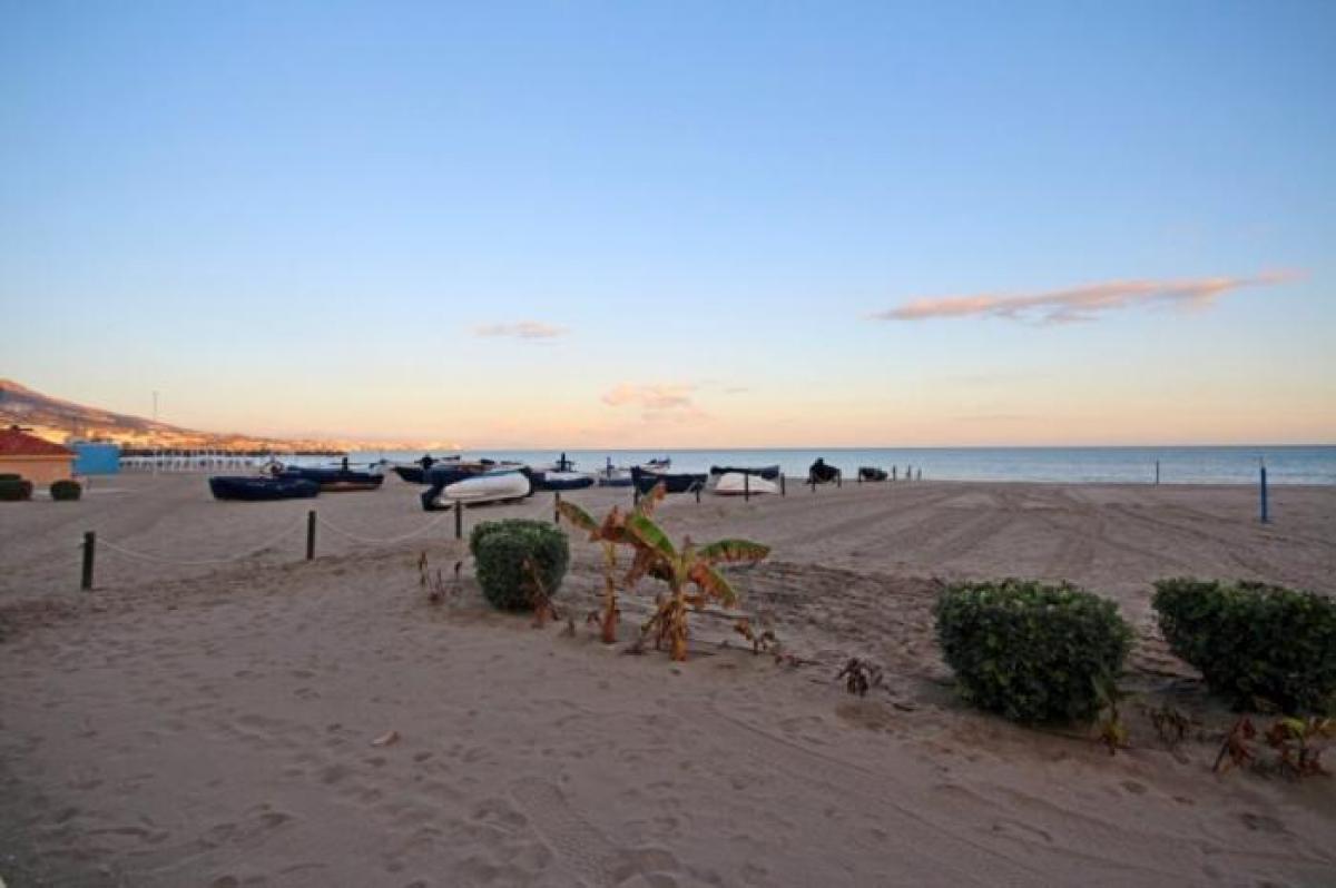 Picture of Apartment For Sale in Fuengirola, Malaga, Spain