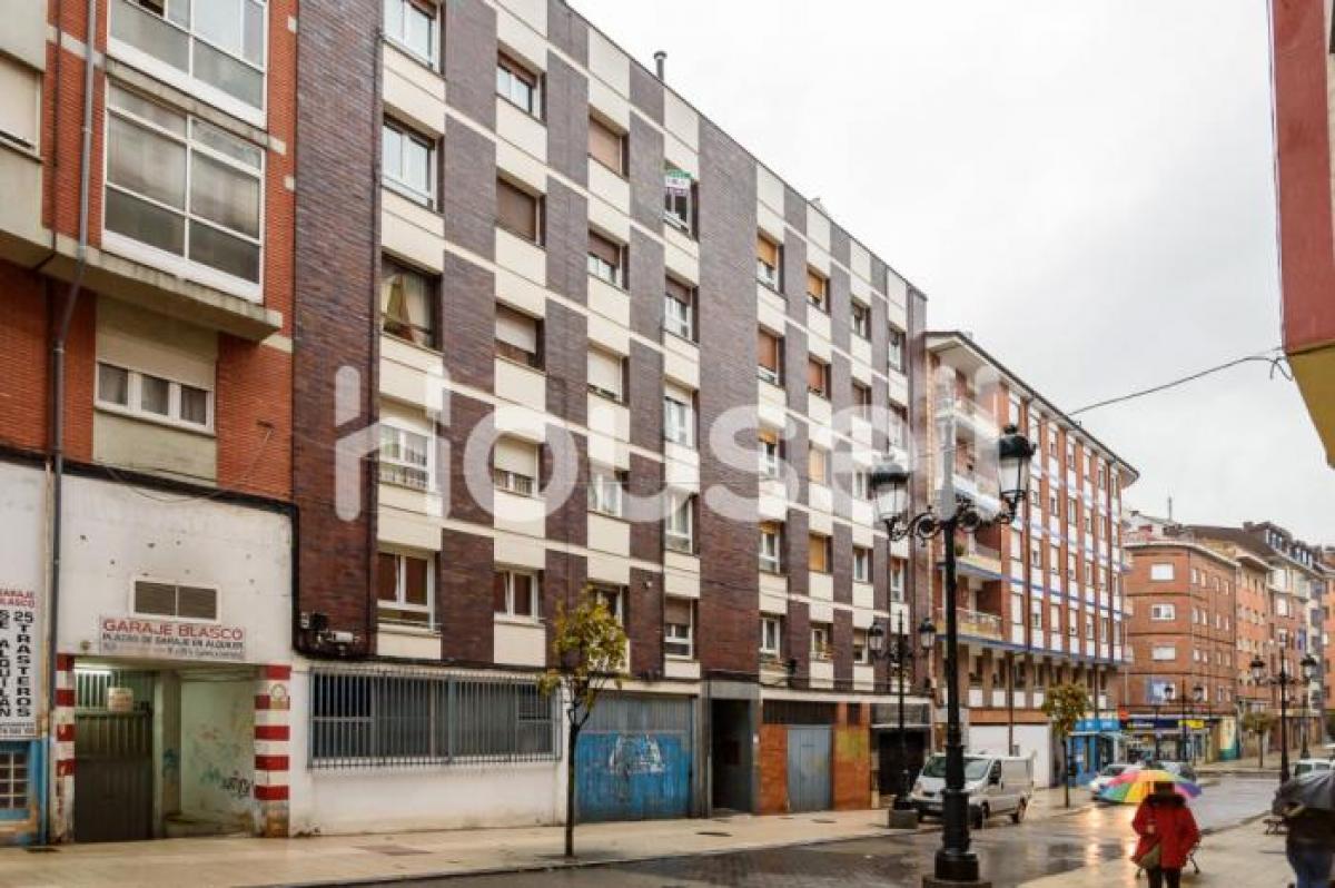 Picture of Apartment For Sale in Oviedo, Asturias, Spain