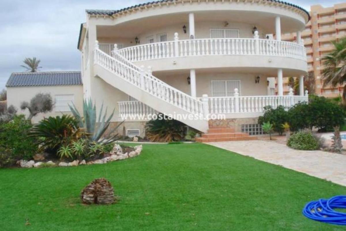 Picture of Villa For Sale in La Manga, Murcia, Spain