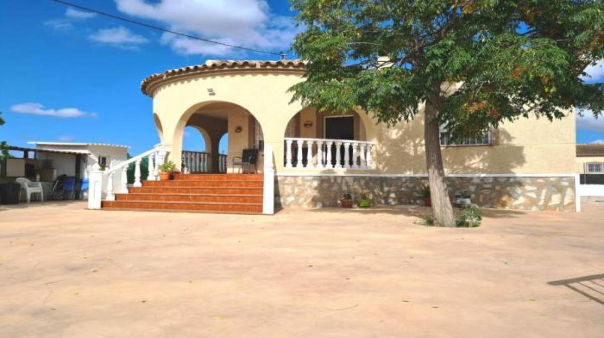 Picture of Villa For Sale in Catral, Alicante, Spain