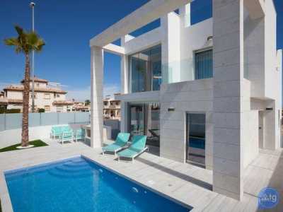 Villa For Sale in Orihuela, Spain