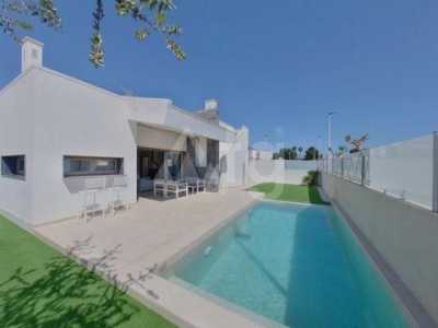 Villa For Sale in San Pedro Del Pinatar, Spain