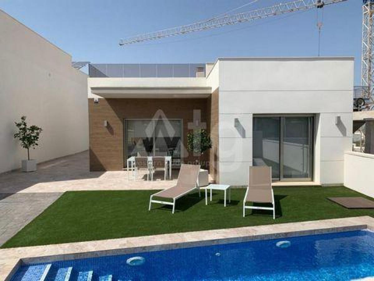 Picture of Villa For Sale in San Miguel De Salinas, Alicante, Spain