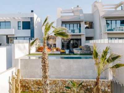 Bungalow For Sale in Rojales, Spain