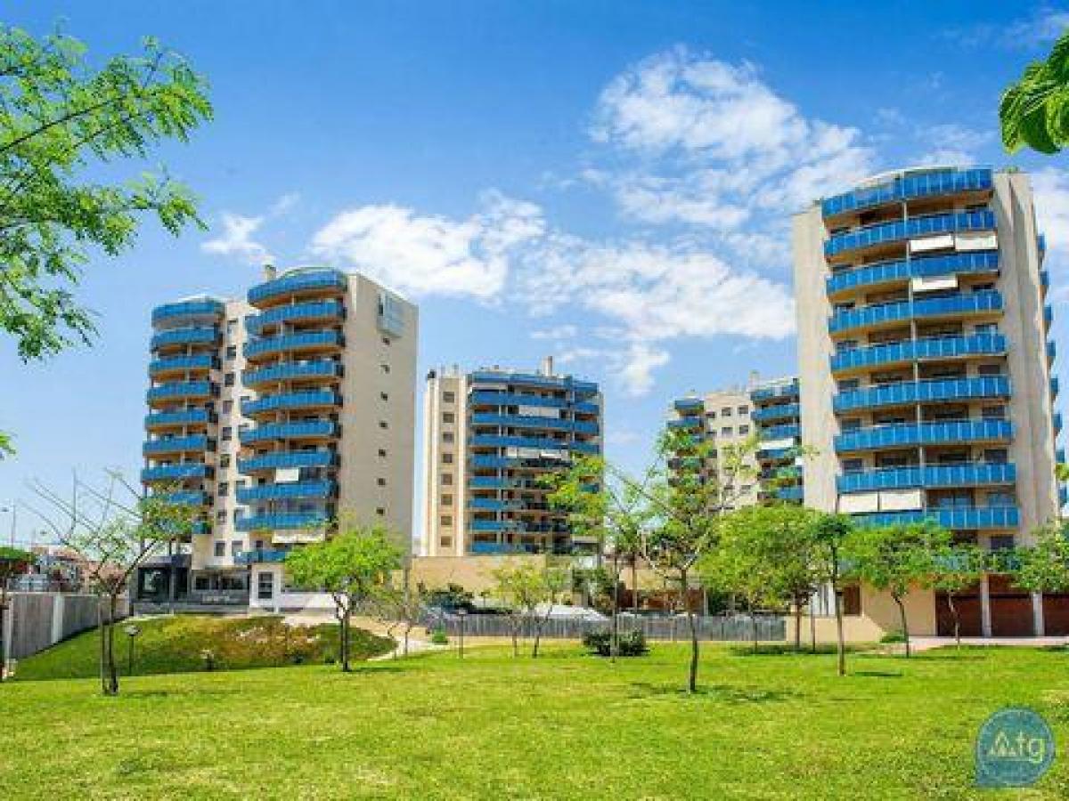 Picture of Home For Sale in El Campello, Alicante, Spain