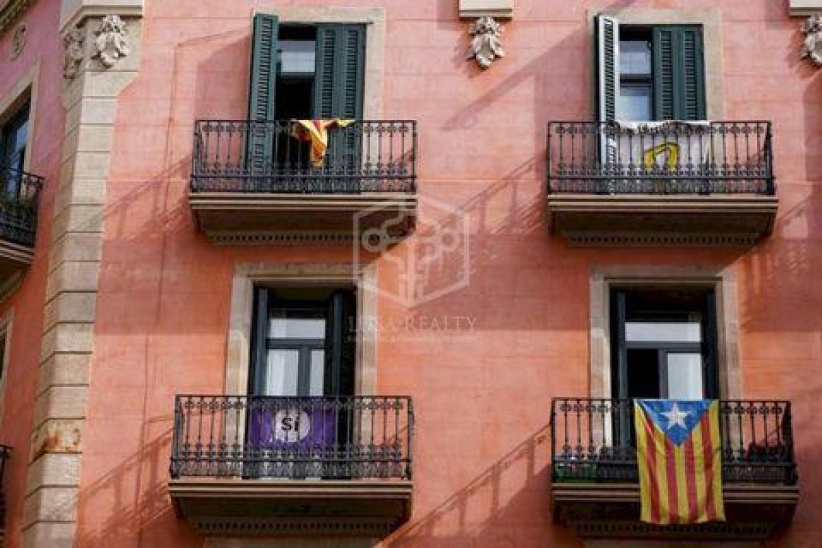 Picture of Office For Sale in Barcelona, Barcelona, Spain