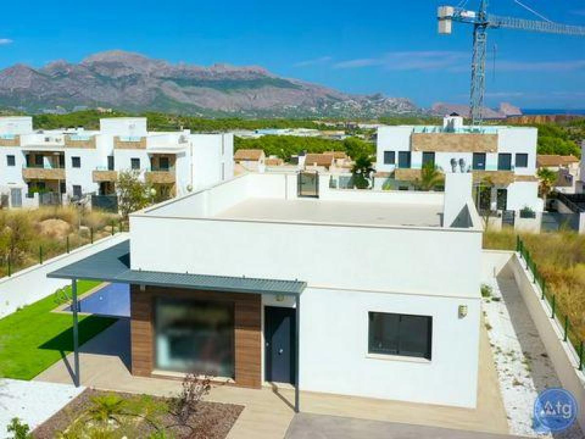 Picture of Villa For Sale in Polop, Alicante, Spain