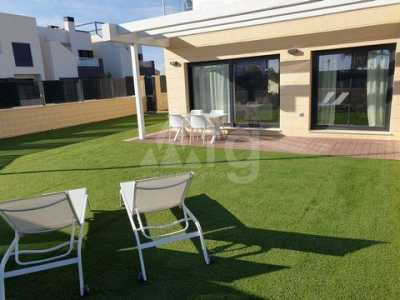 Villa For Sale in Los Alcazares, Spain