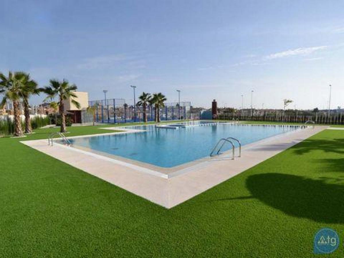 Picture of Bungalow For Sale in Torrevieja, Alicante, Spain