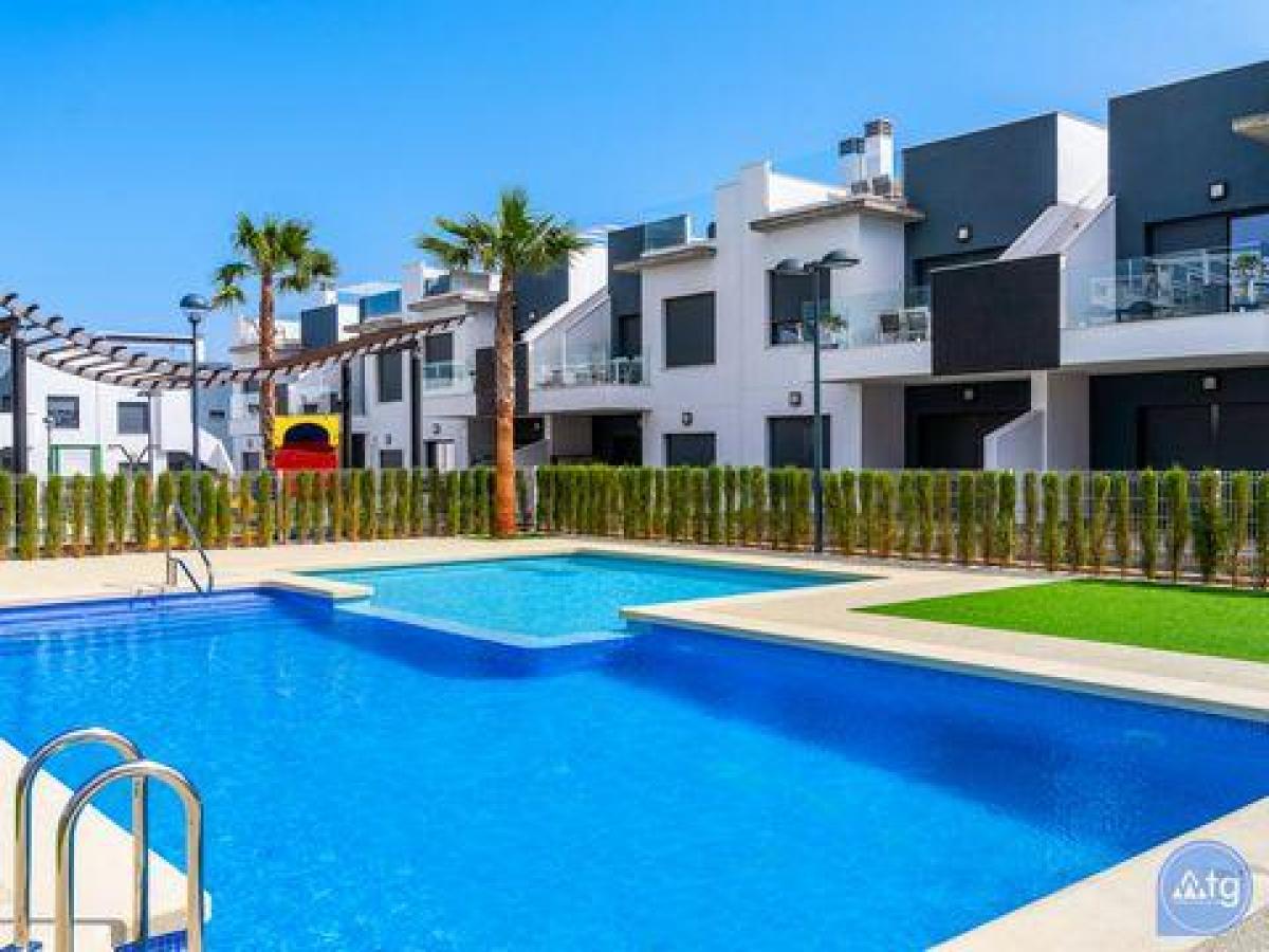 Picture of Bungalow For Sale in Pilar De La Horadada, Alicante, Spain