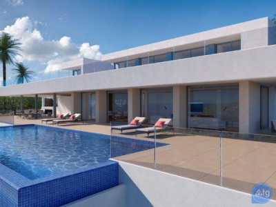 Villa For Sale in Cumbre Del Sol, Spain
