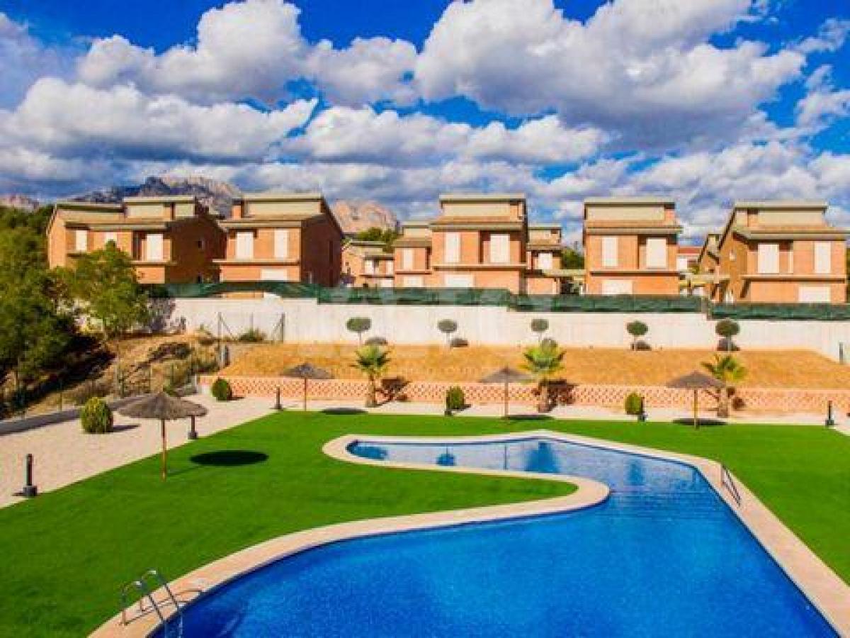 Picture of Villa For Sale in La Nucia, Alicante, Spain