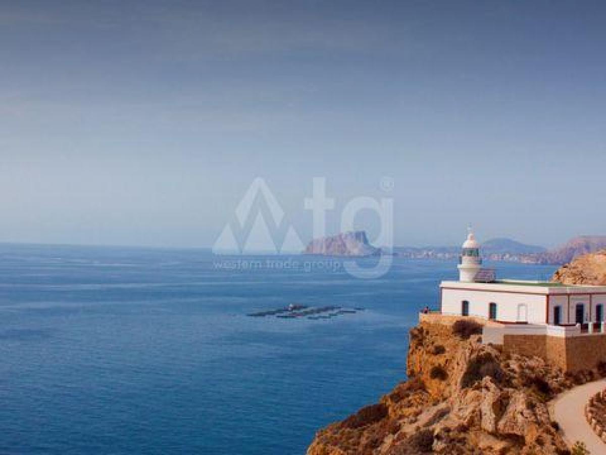 Picture of Villa For Sale in Alfaz Del Pi, Alicante, Spain